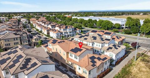 4363 Garonne Walk, Sacramento, CA 95834 Photo