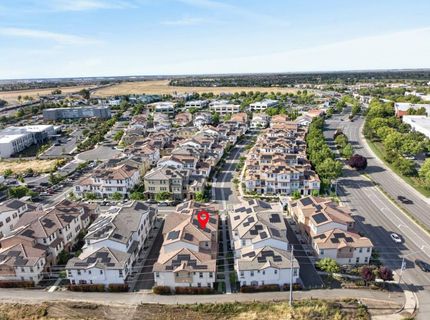 4363 Garonne Walk, Sacramento, CA 95834 Photo