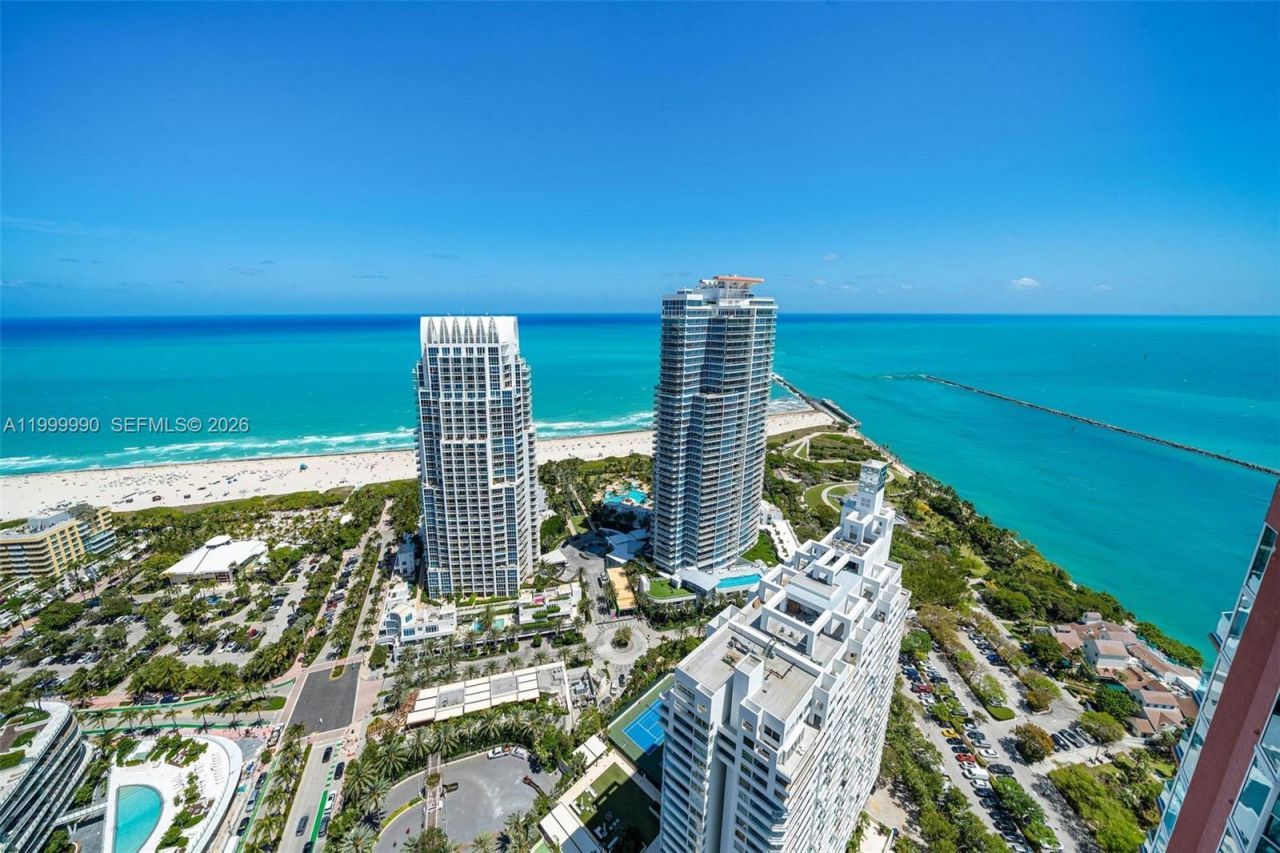 300 S Pointe Dr, Unit PH-5, Miami Beach, FL 33139 Photo