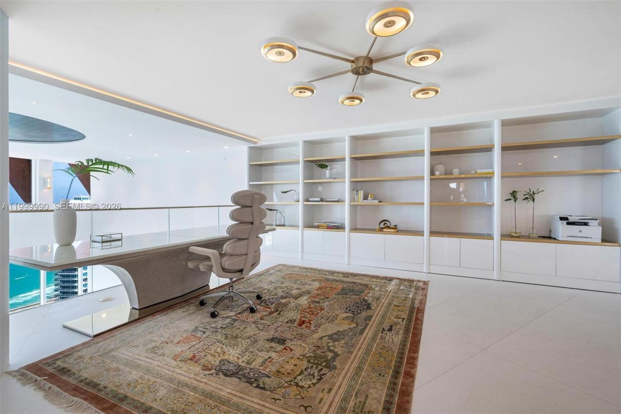 300 S Pointe Dr, Unit PH-5, Miami Beach, FL 33139 Photo