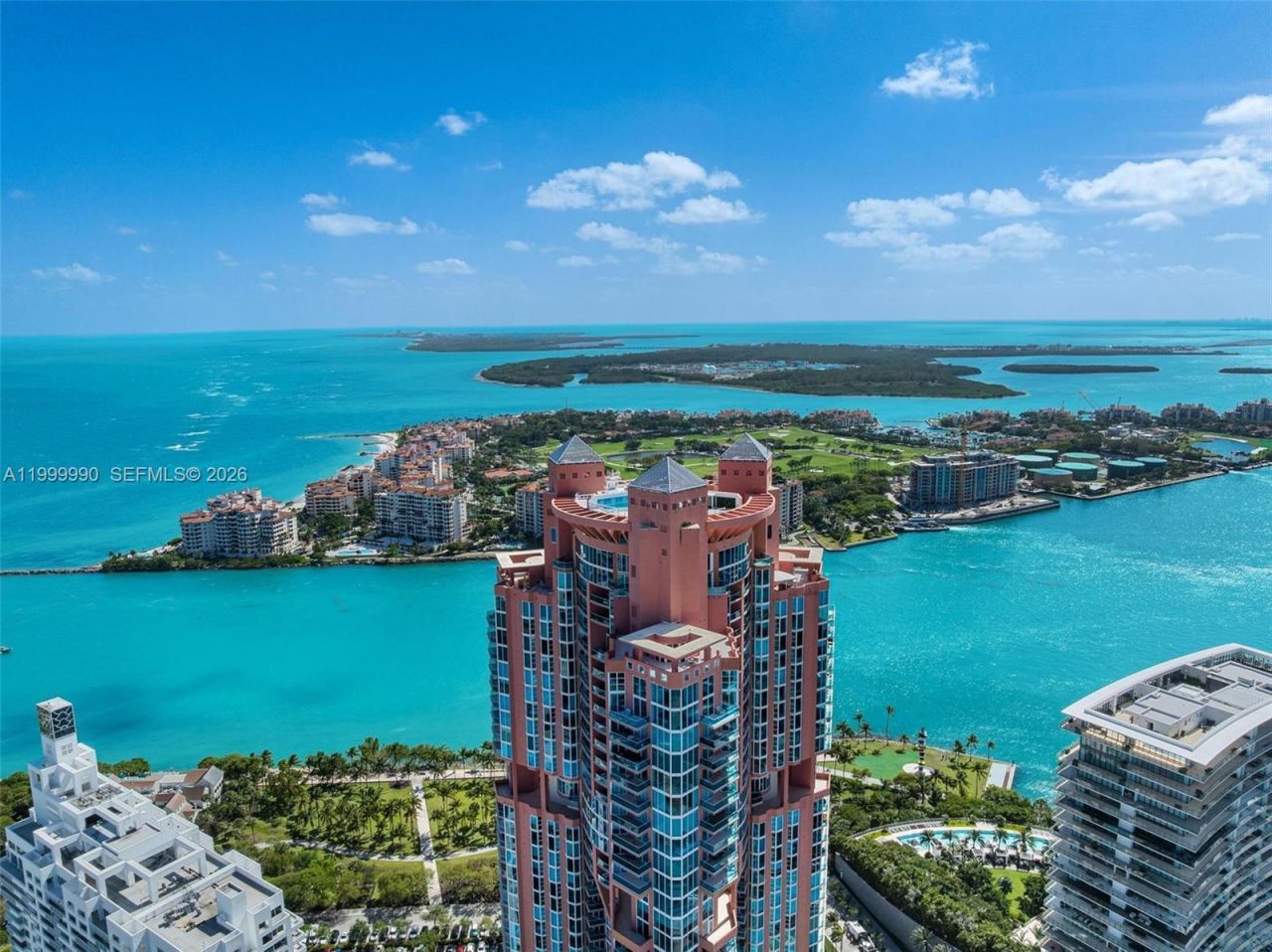 300 S Pointe Dr, Unit PH-5, Miami Beach, FL 33139 Photo