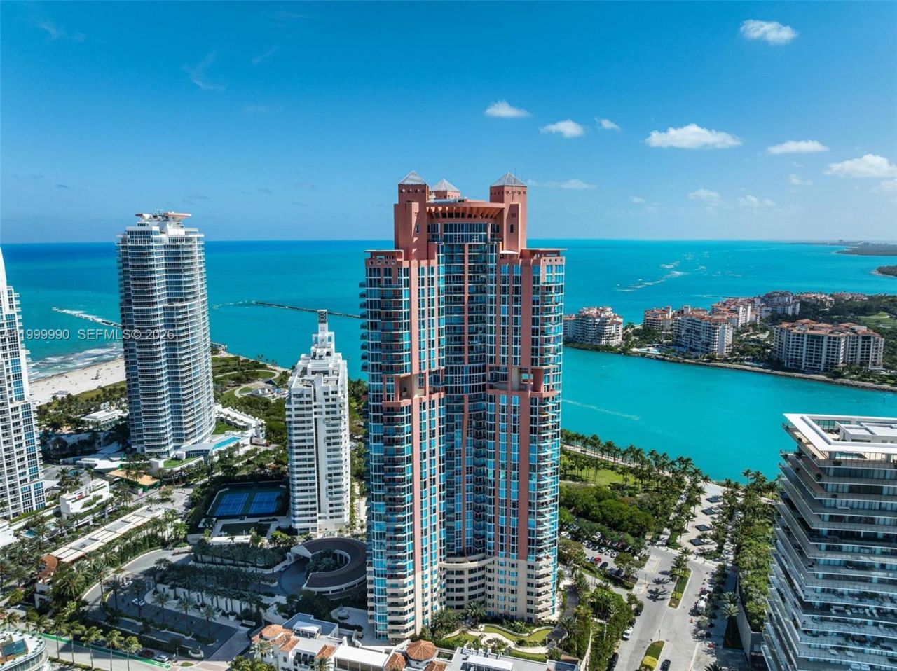 300 S Pointe Dr, Unit PH-5, Miami Beach, FL 33139 Photo