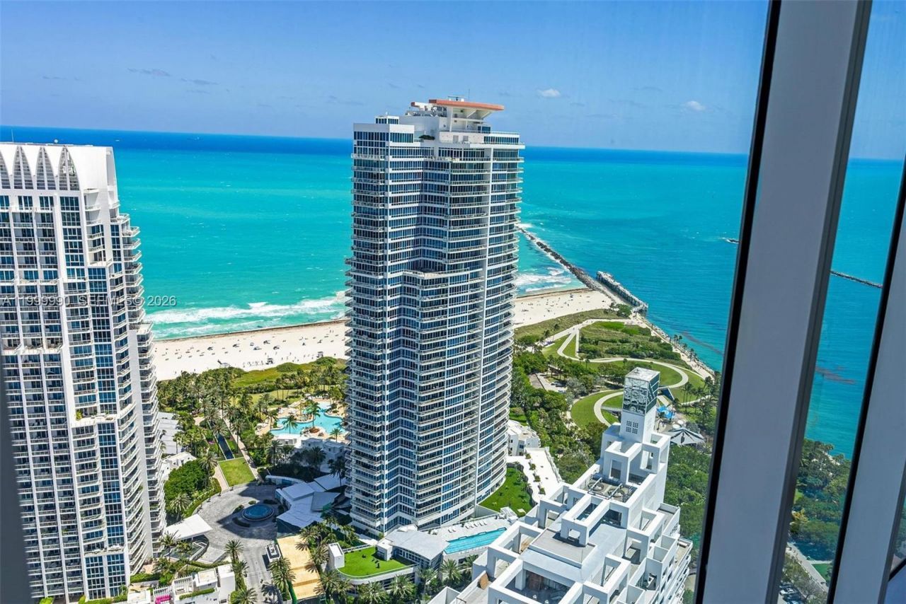 300 S Pointe Dr, Unit PH-5, Miami Beach, FL 33139 Photo