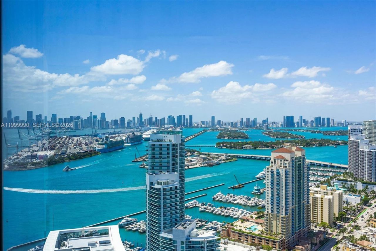 300 S Pointe Dr, Unit PH-5, Miami Beach, FL 33139 Photo