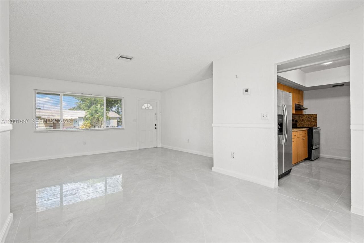 7491 Hope St, Hollywood, FL 33024 Photo