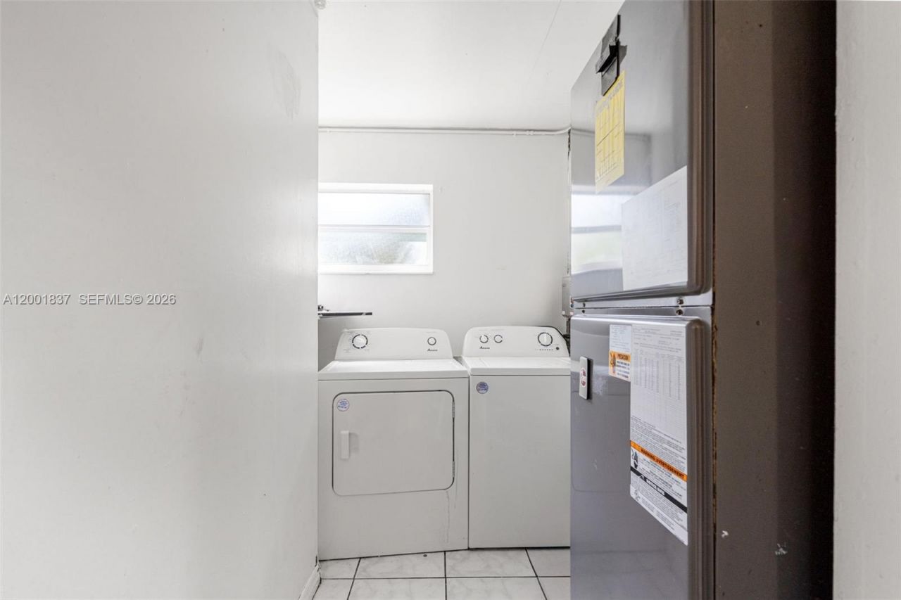 7491 Hope St, Hollywood, FL 33024 Photo