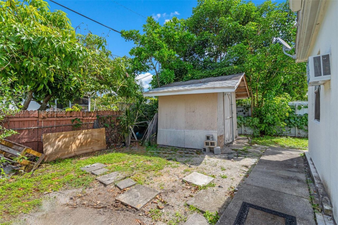 7491 Hope St, Hollywood, FL 33024 Photo