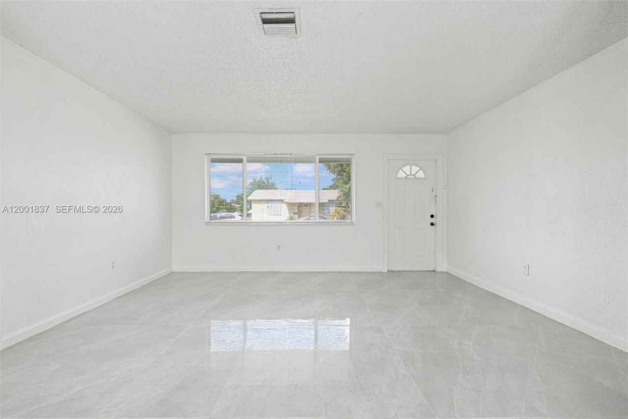 7491 Hope St, Hollywood, FL 33024 Photo