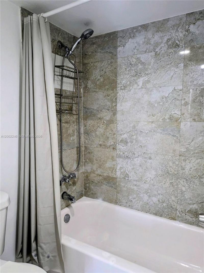 1200 NE Miami Gardens Dr, Unit 1003W, Miami, FL 33179 Photo