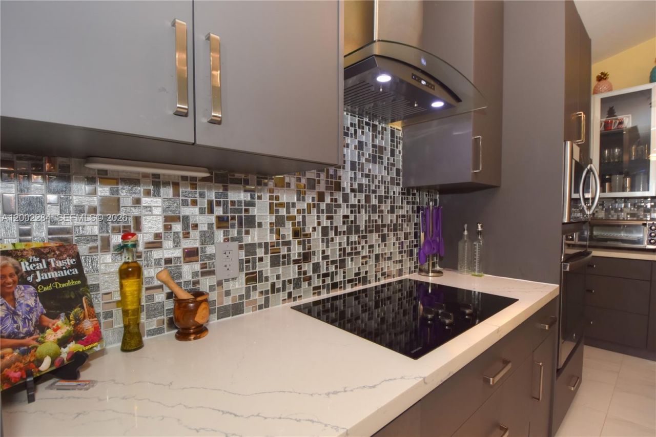 8733 NW 76th Dr , Tamarac, FL 33321 Photo