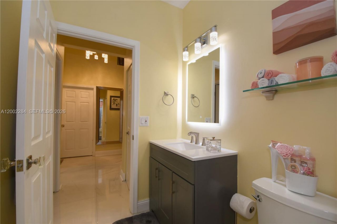 8733 NW 76th Dr , Tamarac, FL 33321 Photo