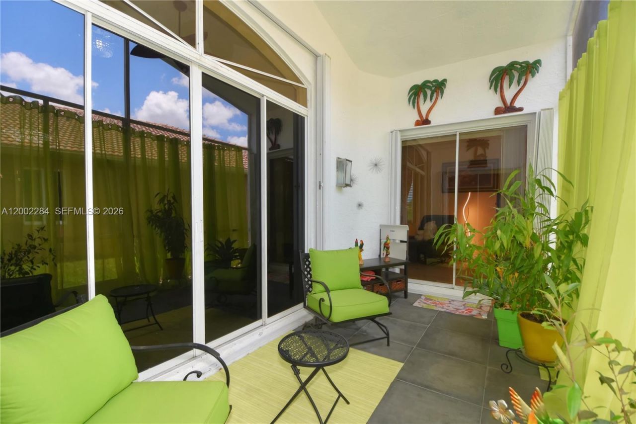 8733 NW 76th Dr , Tamarac, FL 33321 Photo