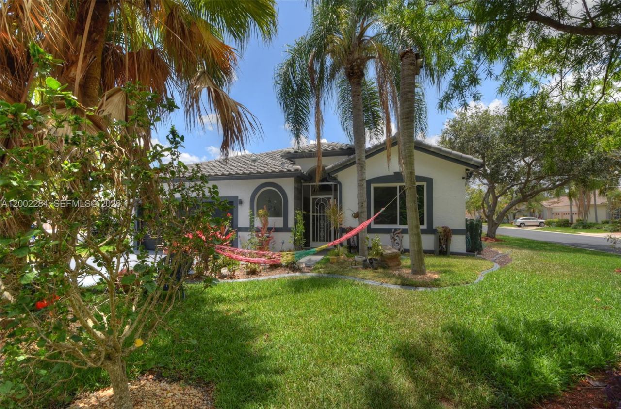 8733 NW 76th Dr , Tamarac, FL 33321 Photo