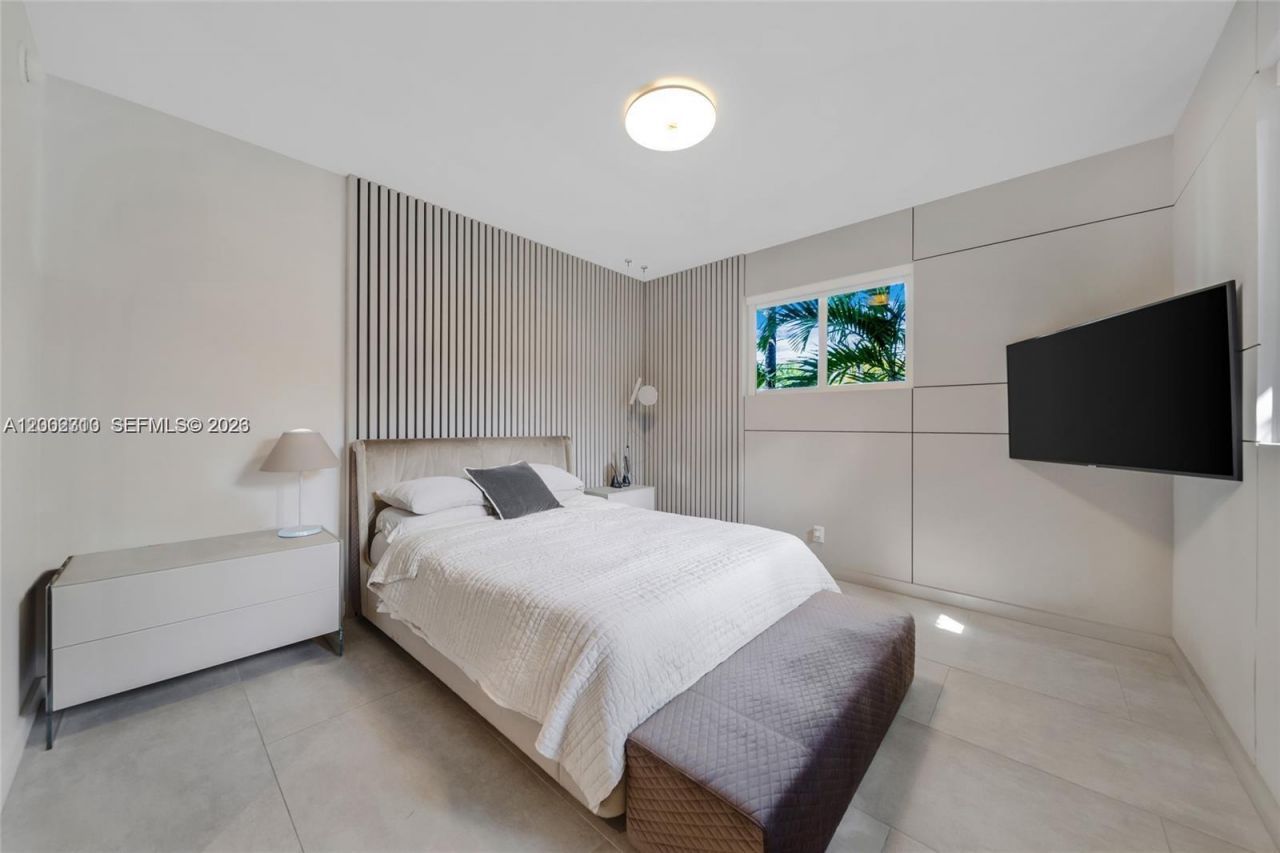 3531 SW 1st Ave, Unit ., Miami, FL 33145 Photo