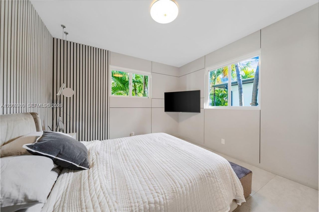 3531 SW 1st Ave, Unit ., Miami, FL 33145 Photo