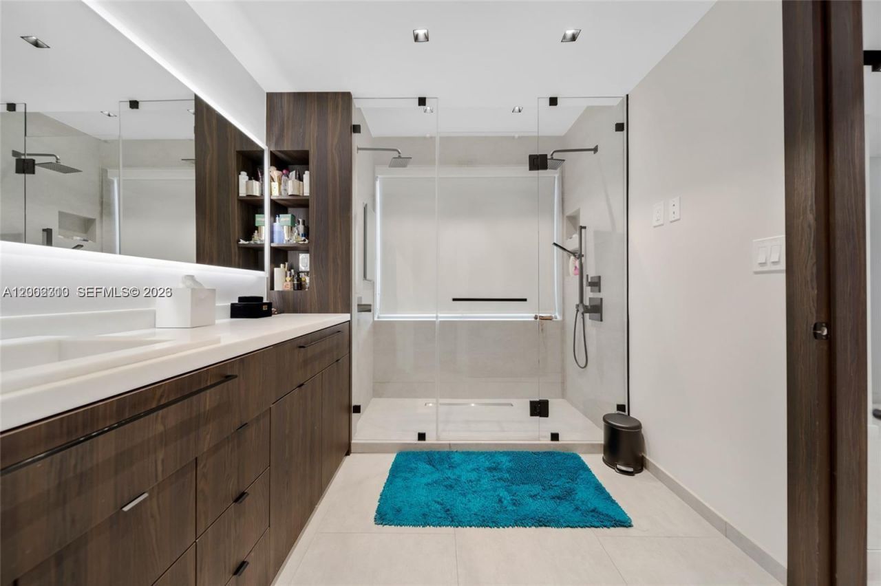 3531 SW 1st Ave, Unit ., Miami, FL 33145 Photo