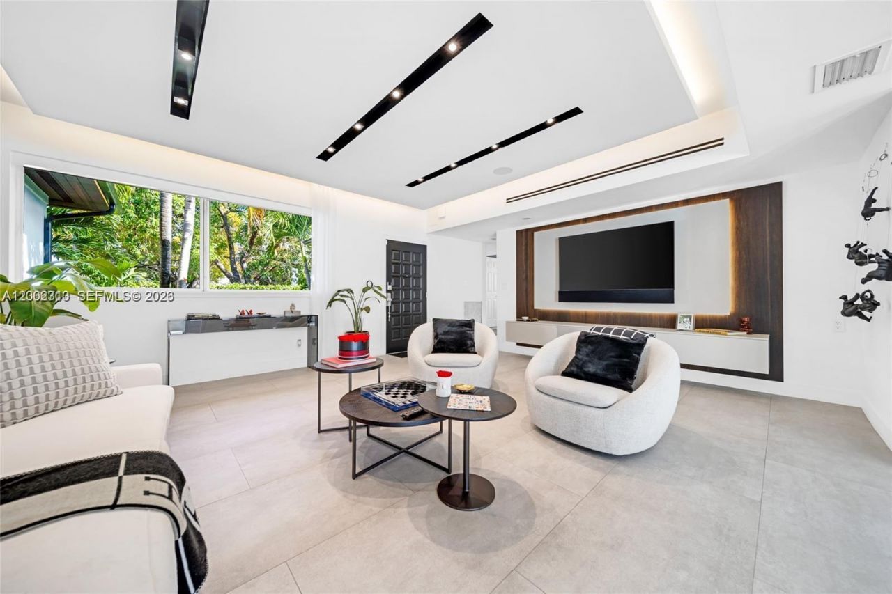 3531 SW 1st Ave, Unit ., Miami, FL 33145 Photo