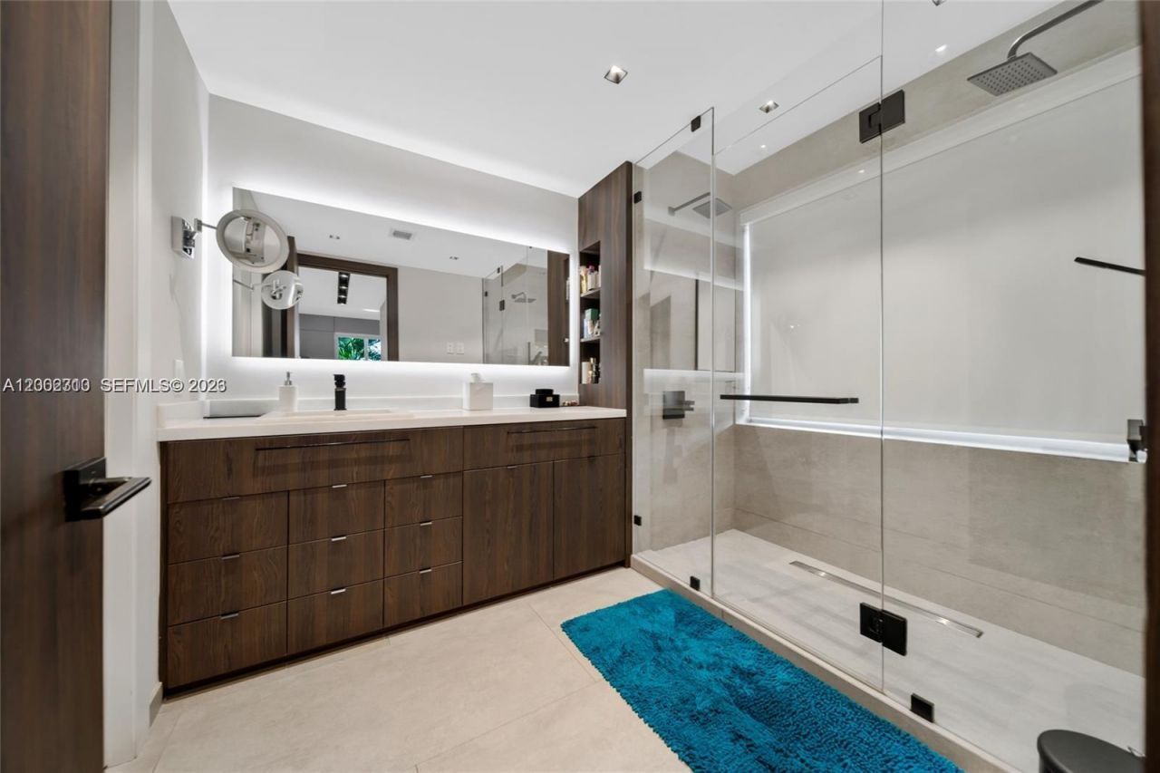 3531 SW 1st Ave, Unit ., Miami, FL 33145 Photo