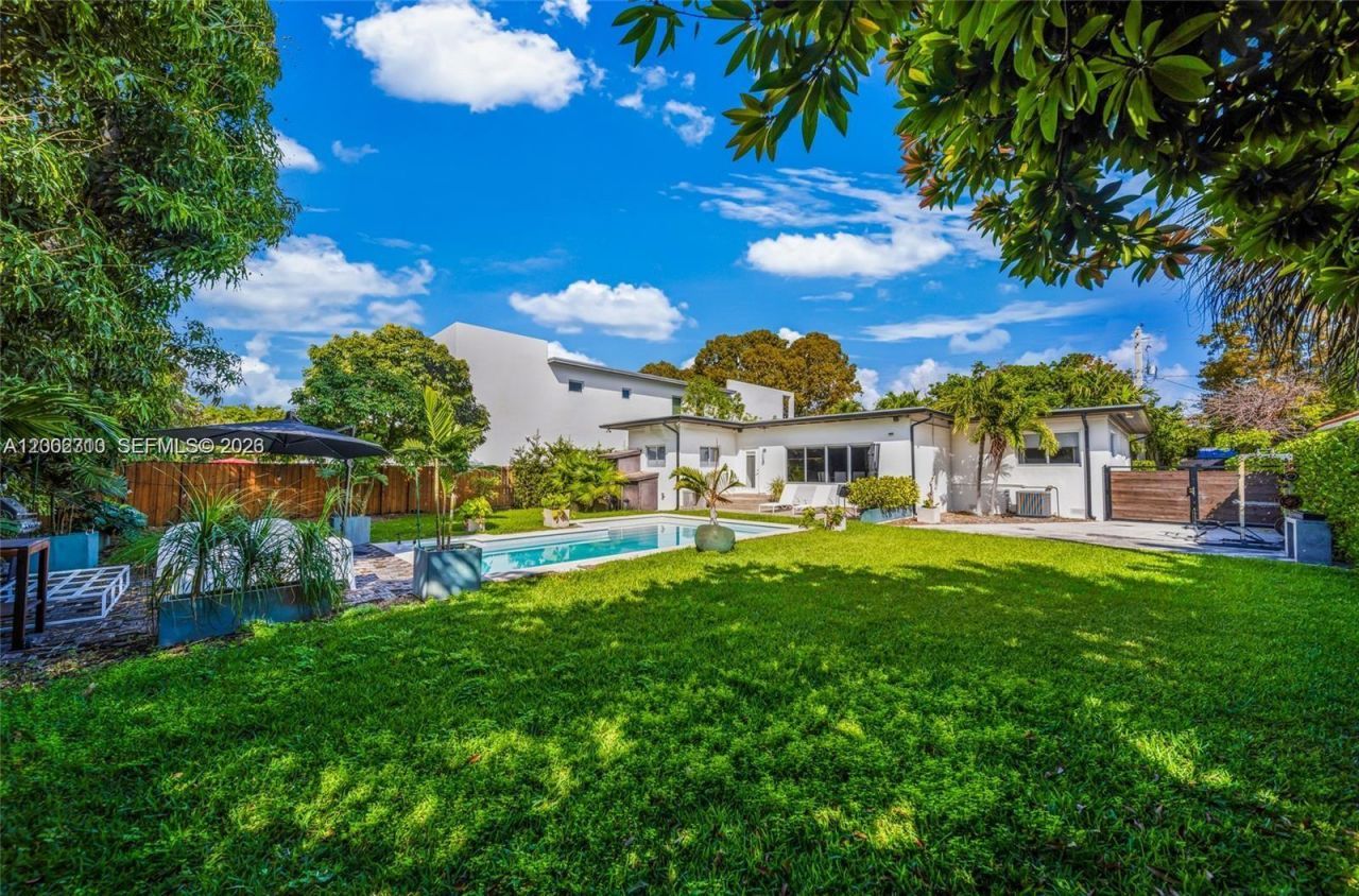 3531 SW 1st Ave, Unit ., Miami, FL 33145 Photo