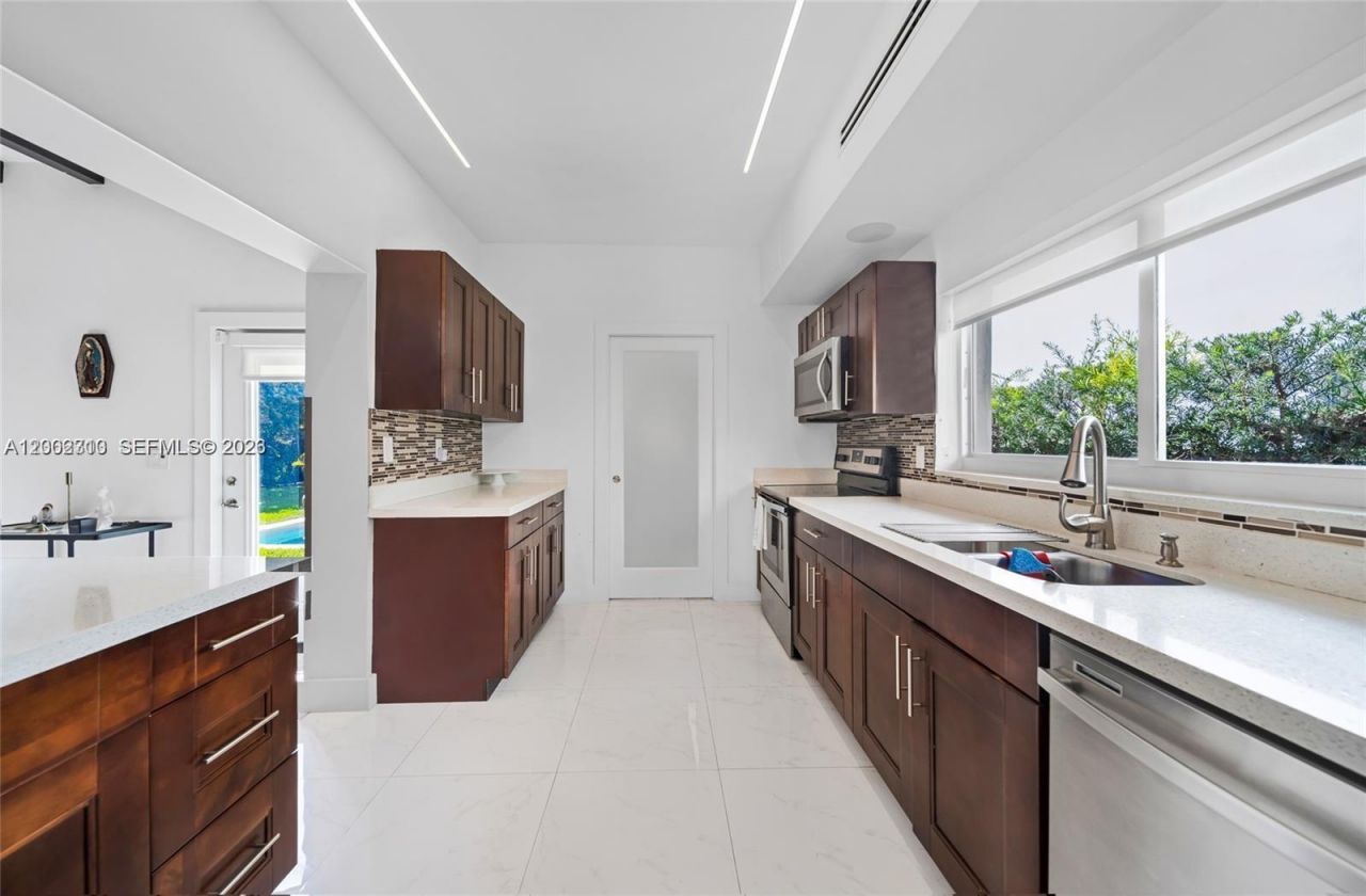 3531 SW 1st Ave, Unit ., Miami, FL 33145 Photo