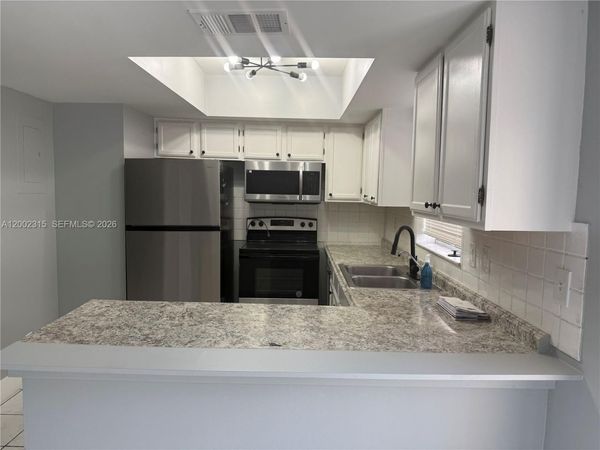 7926 Kimberly Blvd, Unit 202, North Lauderdale, FL 33068