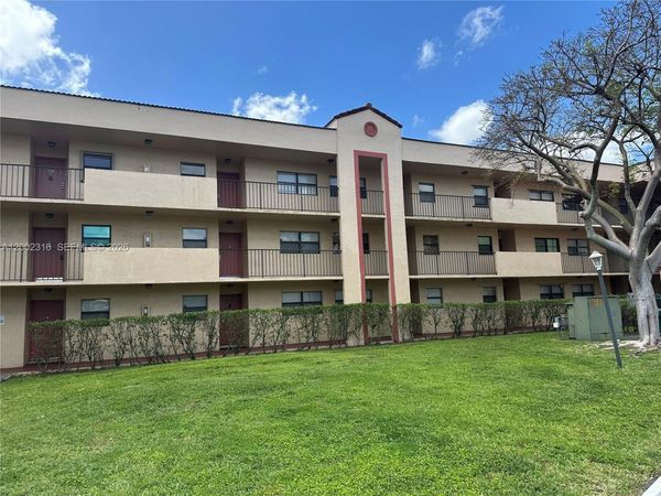 3396 Foxcroft Rd , Unit 305, Miramar, FL 33025