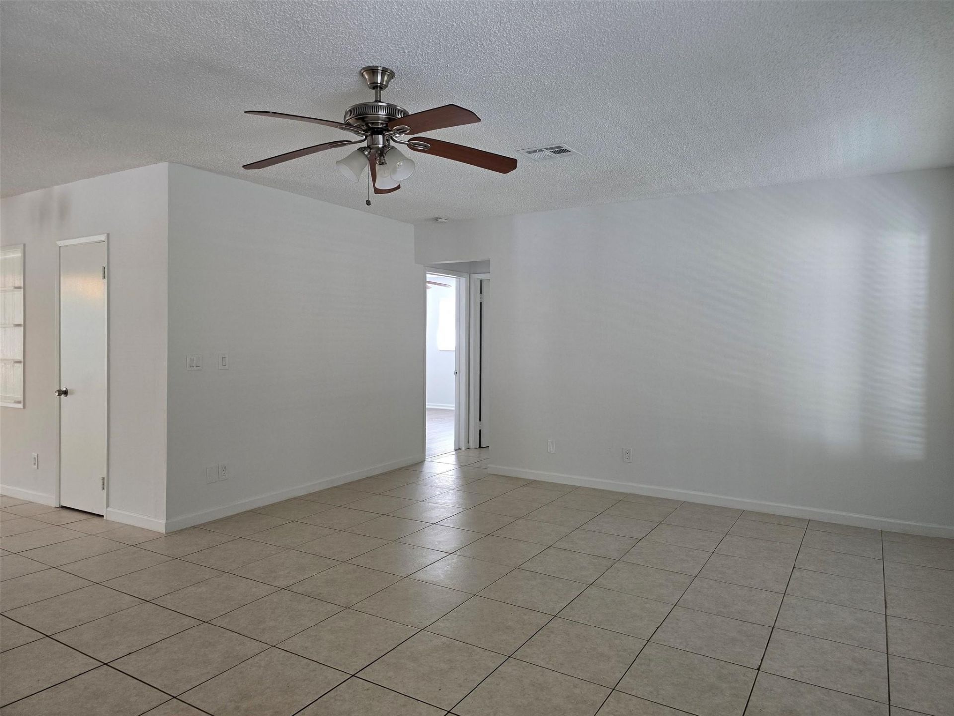 1524 NE 5th Avenue, Fort Lauderdale, FL 33304 Photo