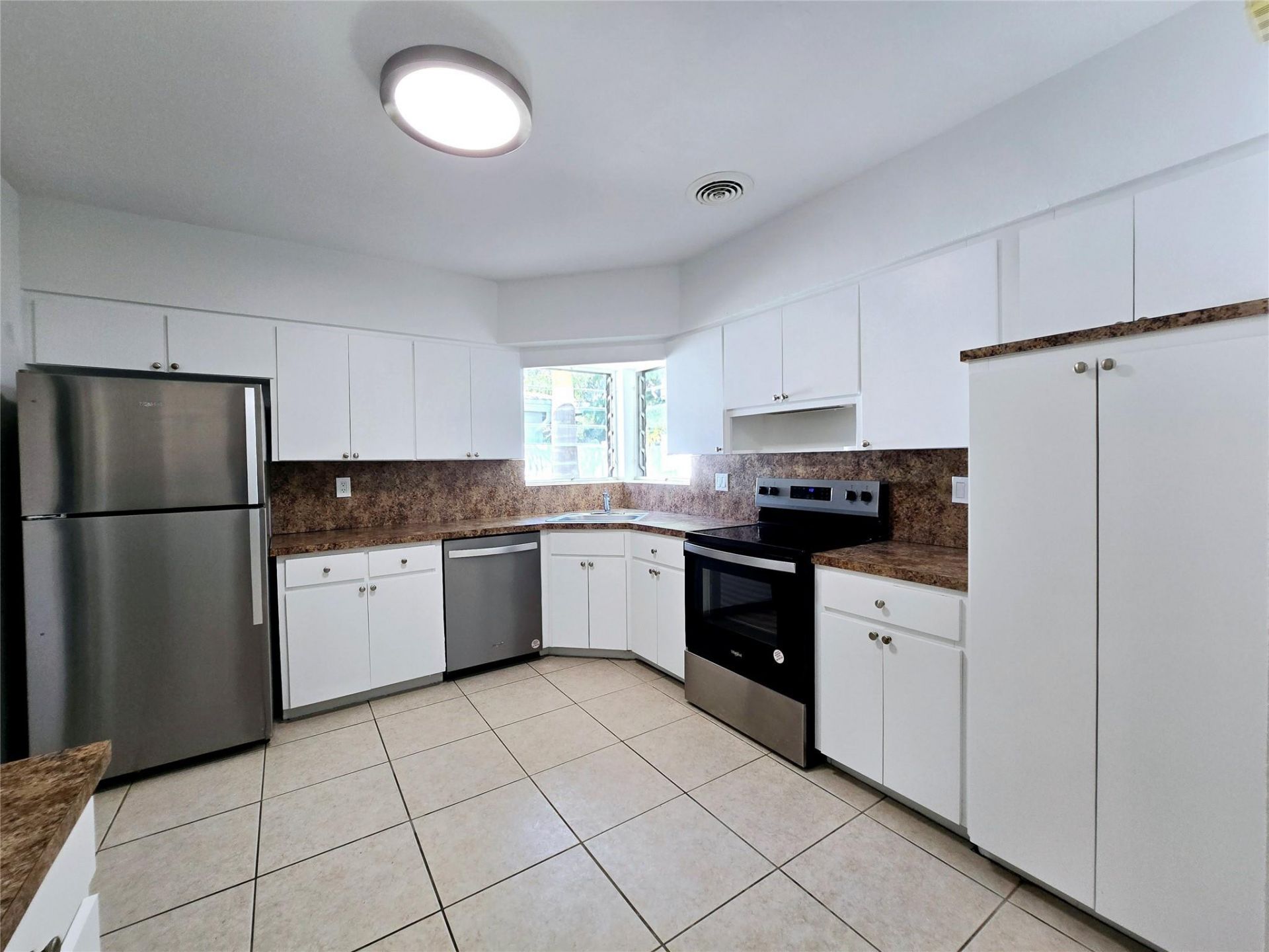 1524 NE 5th Avenue, Fort Lauderdale, FL 33304 Photo