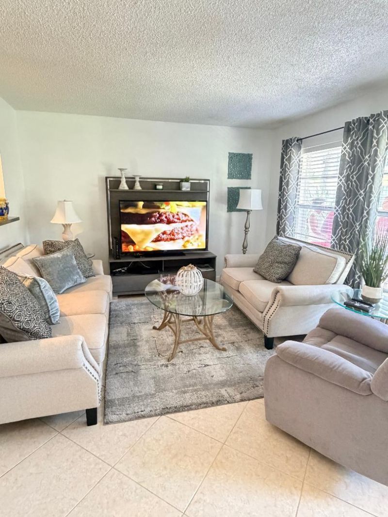 638 Snug Harbor Drive, Unit E4, Boynton Beach, FL 33435 Photo