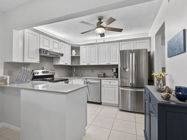 301 Pine Ridge Circle, Unit B-2, Greenacres, FL 33463