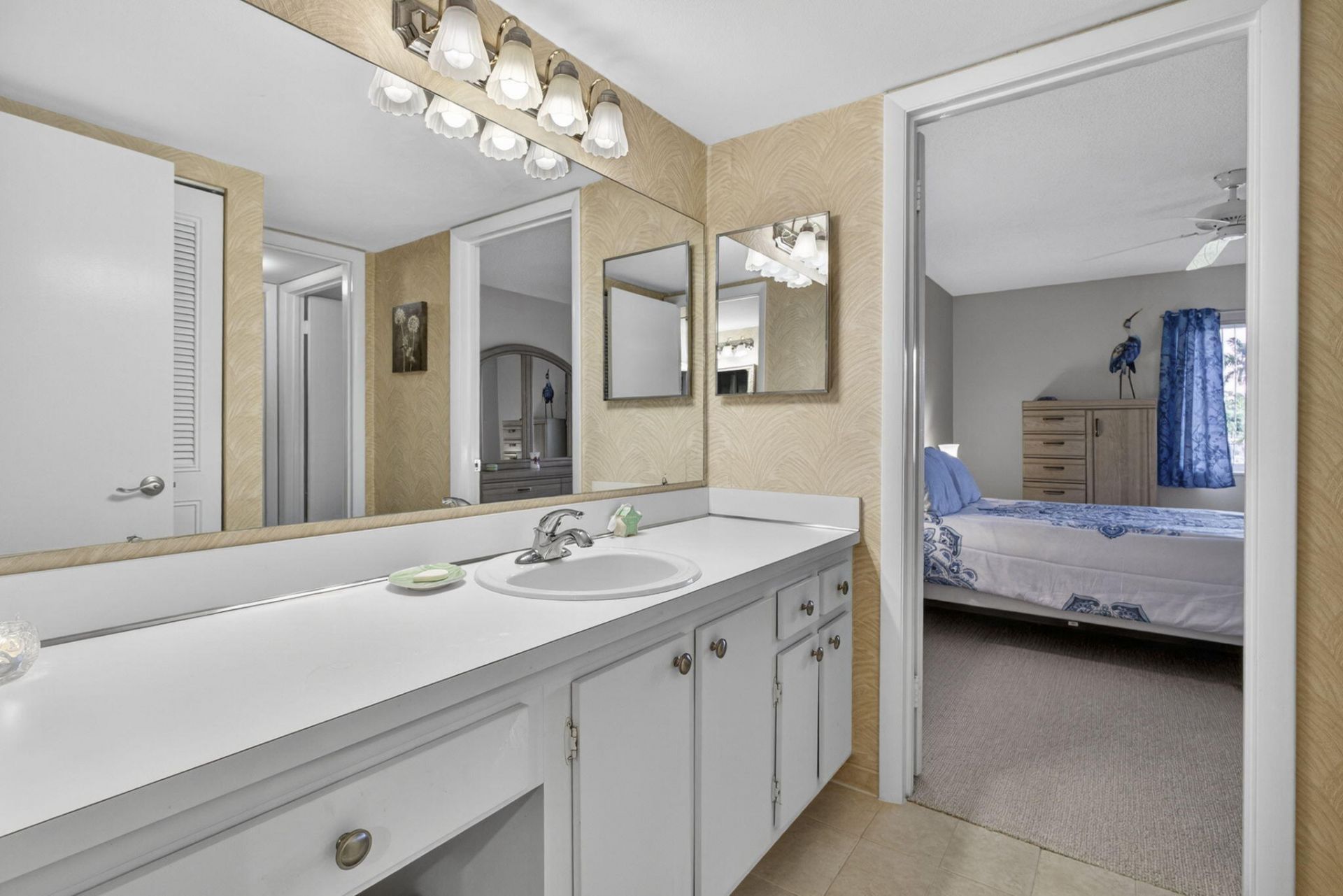 301 Pine Ridge Circle, Unit B-2, Greenacres, FL 33463 Photo