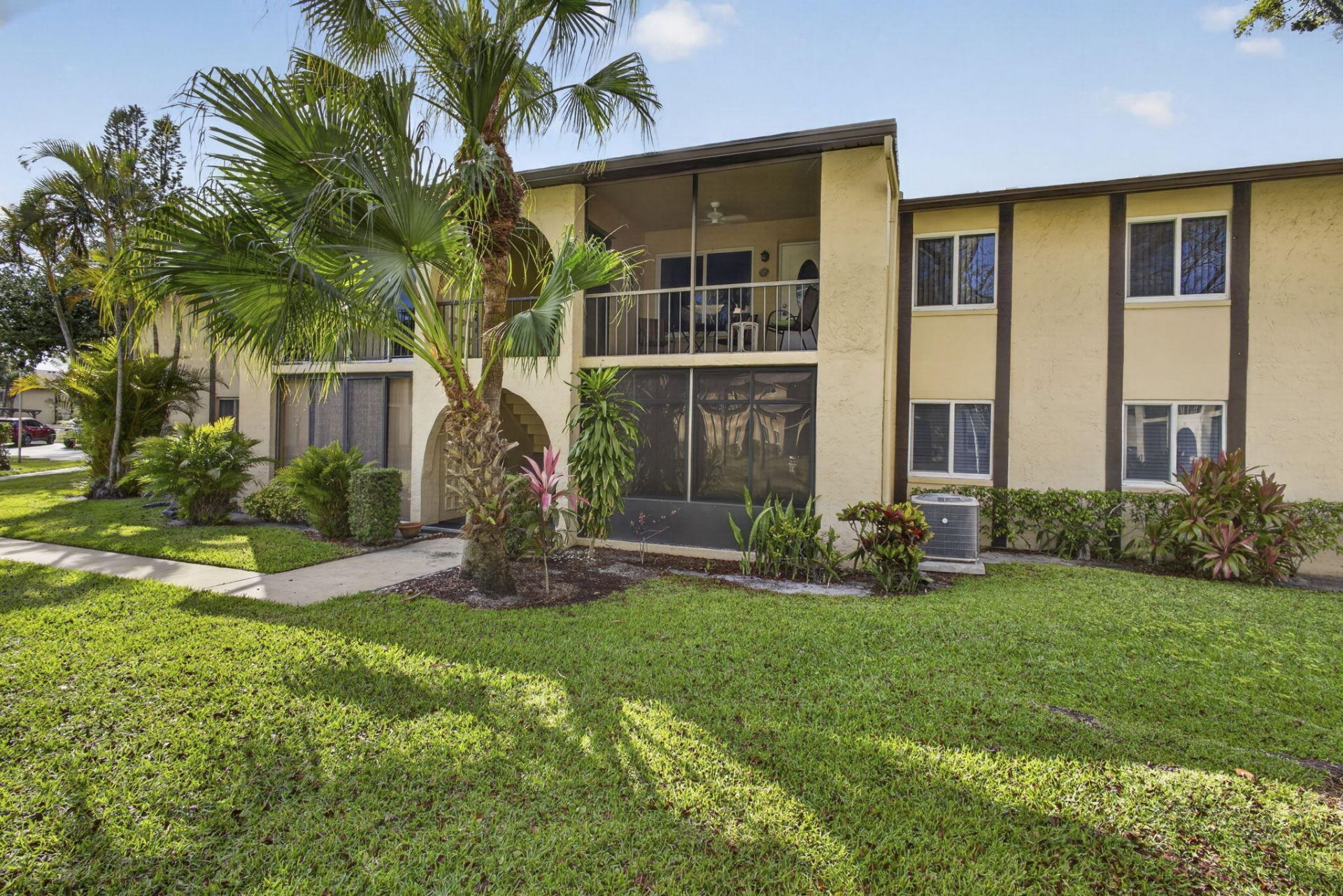 301 Pine Ridge Circle, Unit B-2, Greenacres, FL 33463 Photo