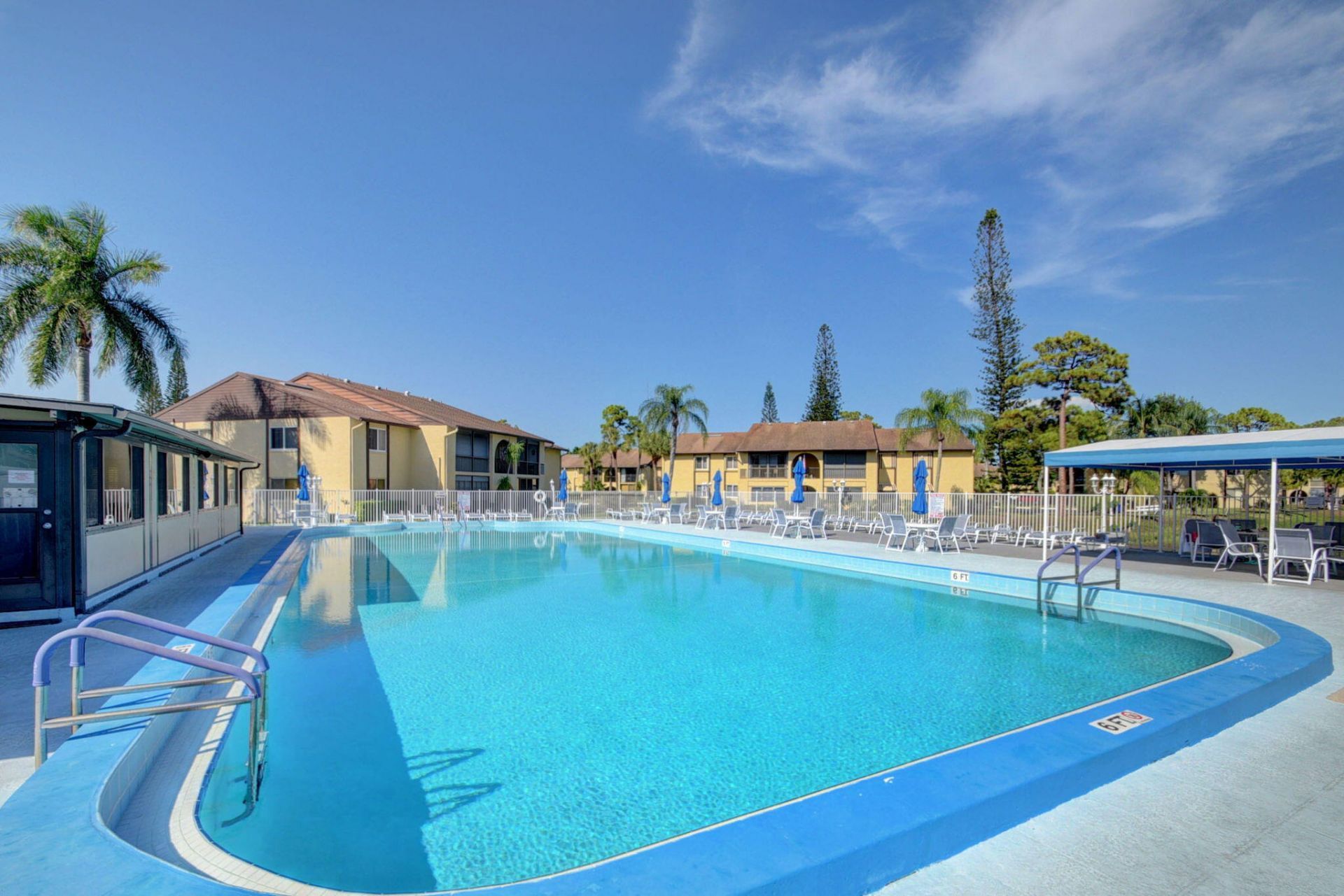 301 Pine Ridge Circle, Unit B-2, Greenacres, FL 33463 Photo