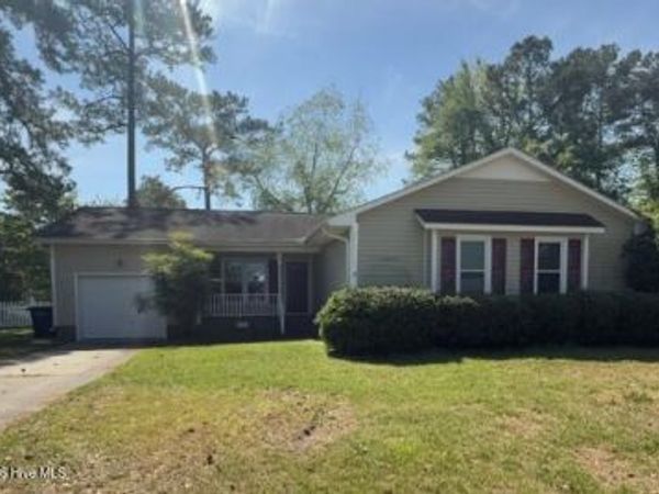 2701 Northwoods Drive, Jacksonville, NC 28540