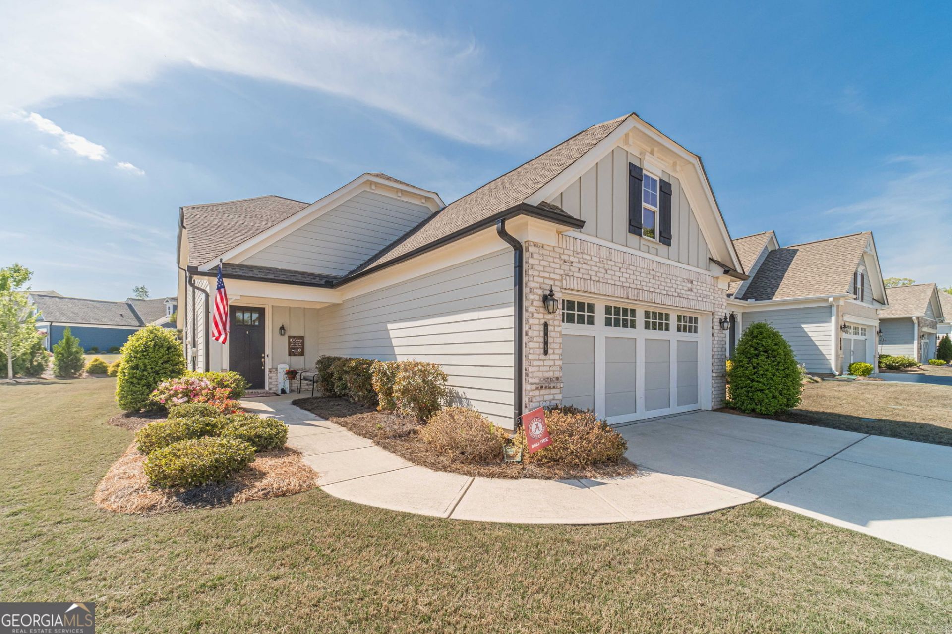 196 Chatuge Drive, Hoschton, GA 30548 Main Photo