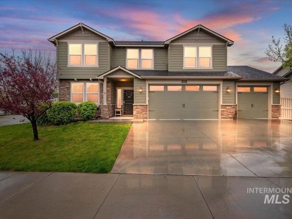 1011 W Riodosa, Meridian, ID 83642