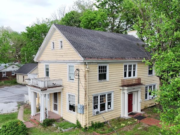 1129 E Walnut Street, Springfield, MO 65806