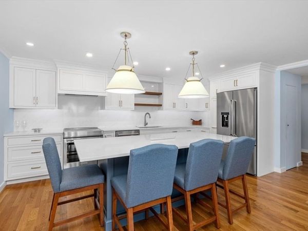 2001 Marina Dr, Unit 608, Quincy, MA 02171