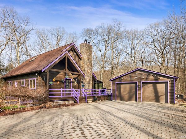 198 Hortontown Road , Hopewell Junction, NY 12533