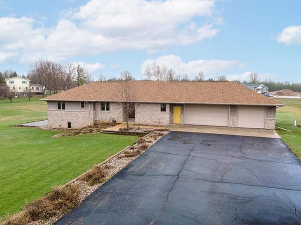 W4967 BURDICK ROAD, Black Creek, WI 54106