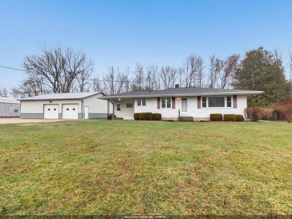 5003 LUXEMBURG ROAD, New Franken, WI 54229