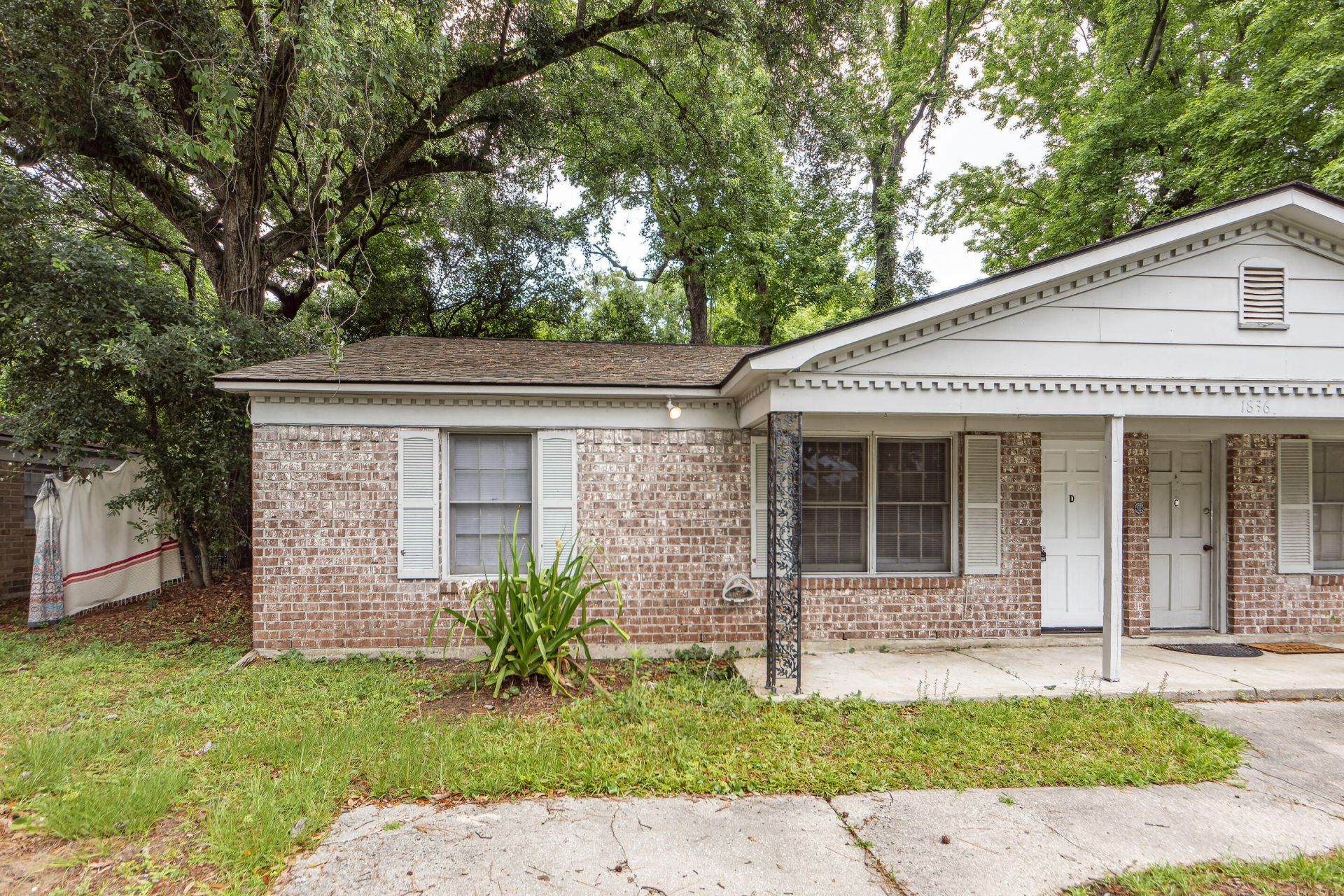 1836 Camp Road Photo 21