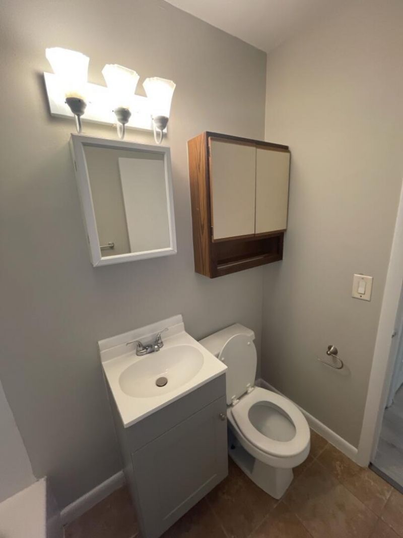 1836 Camp Road Photo 4