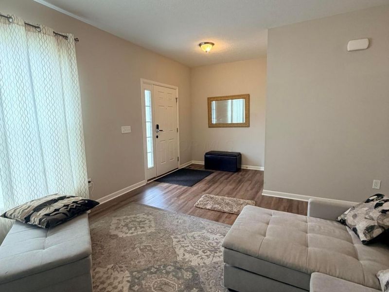 6145 Bradwood Drive, Westerville, OH 43081 Photo 3