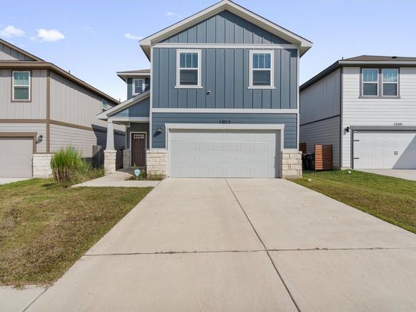 13013 Barrister LN , Buda, TX 78610
