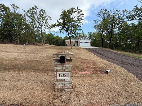 17351 Lantana Loop, Newalla, OK 74857