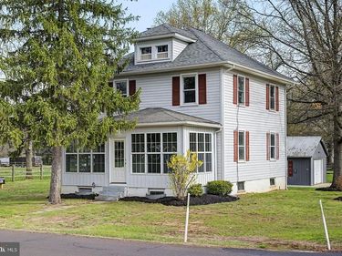 1261 SNYDER ROAD, LANSDALE, PA 19446