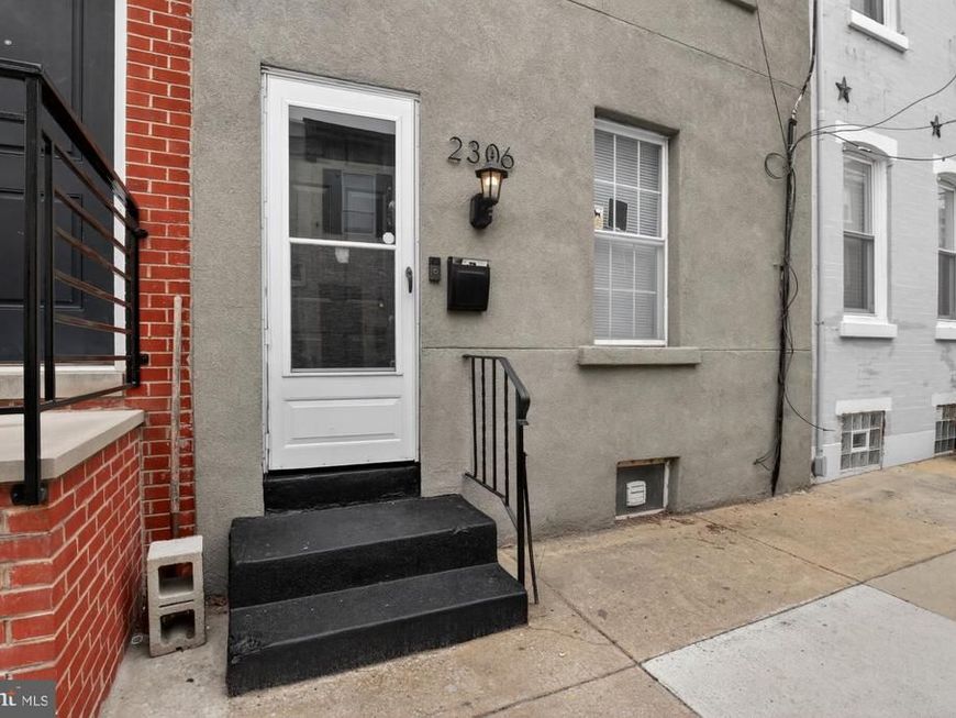2306 Mercer Street, Philadelphia, PA 19125 Main Photo