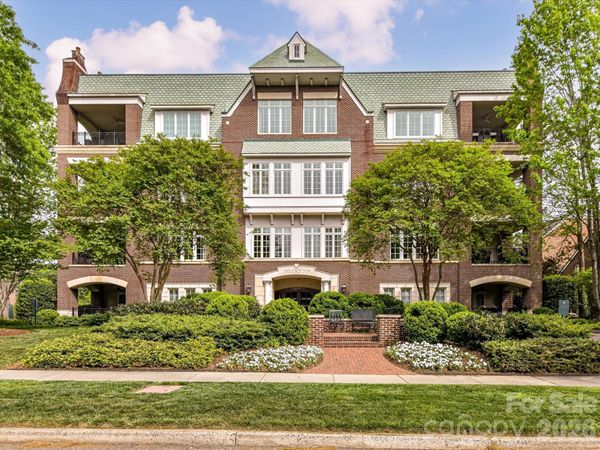 2223 Selwyn Avenue, Unit 302, Charlotte, NC 28207