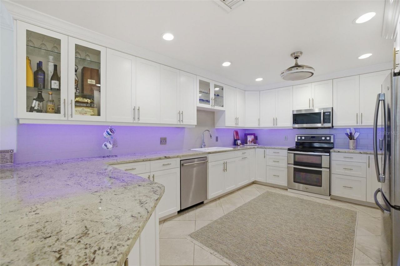 3270 Southshore Drive, Unit 72A, Punta Gorda, FL 33955 Photo